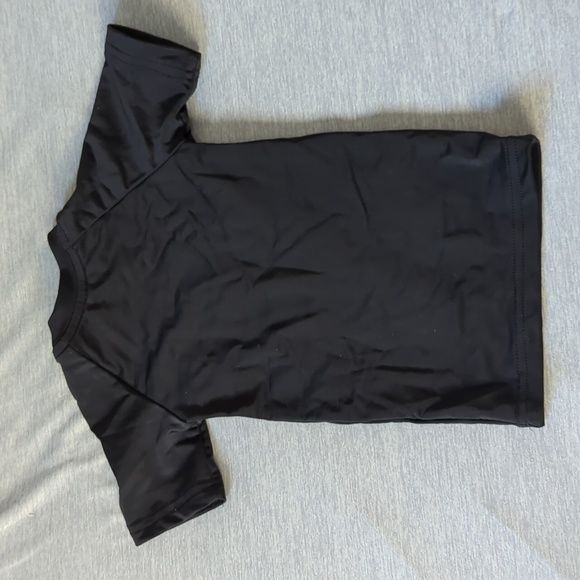 Portage and main babe rashguard upf 50 - Picture 2 of 3